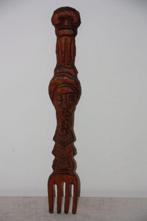 Houtsnijwerk sculptuur Indonesie tussen 1920 en 1930, Verzenden