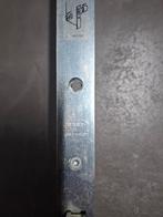 Nemef driepuntsluiting nieuw meerder stuks, Ophalen of Verzenden, Nieuw, Slot