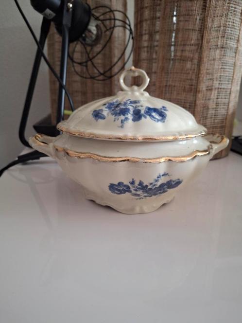 2x Porseleinen Schalen met Deksel - Blauw Bloemmotief, Antiek en Kunst, Antiek | Schalen, Ophalen