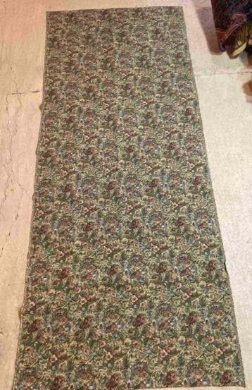 Grand foulard  333/135 beschikbaar voor biedingen