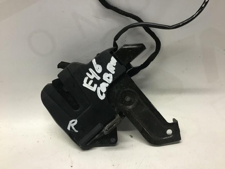 Cabriodak vergrendeling rechts BMW Cabrio E46 51258248314, Auto-onderdelen, Ruiten en Toebehoren, Gebruikt, Ophalen of Verzenden