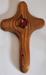 Houten Kruis met Rode Steen, Antiek en Kunst, Ophalen of Verzenden
