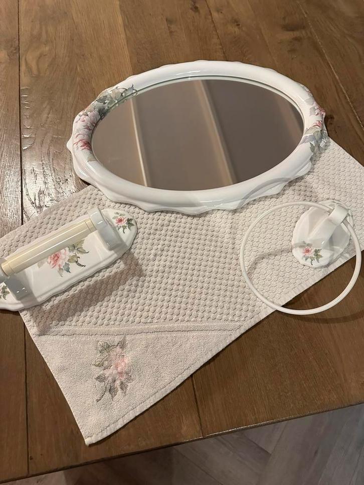 WC/ Badkamerset engels porselein, Antiek en Kunst, Antiek | Porselein, Ophalen of Verzenden