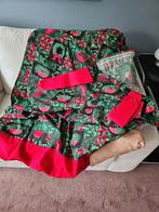 KERSTSTOF GROTE LAPPEN EN EEN GORDIJN, Ophalen, Zo goed als nieuw