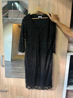Zwarte Kanten Jurk - Maat M/L, Kleding | Dames, Carnavalskleding en Feestkleding, Ophalen of Verzenden, Zo goed als nieuw, Maat 38/40 (M)