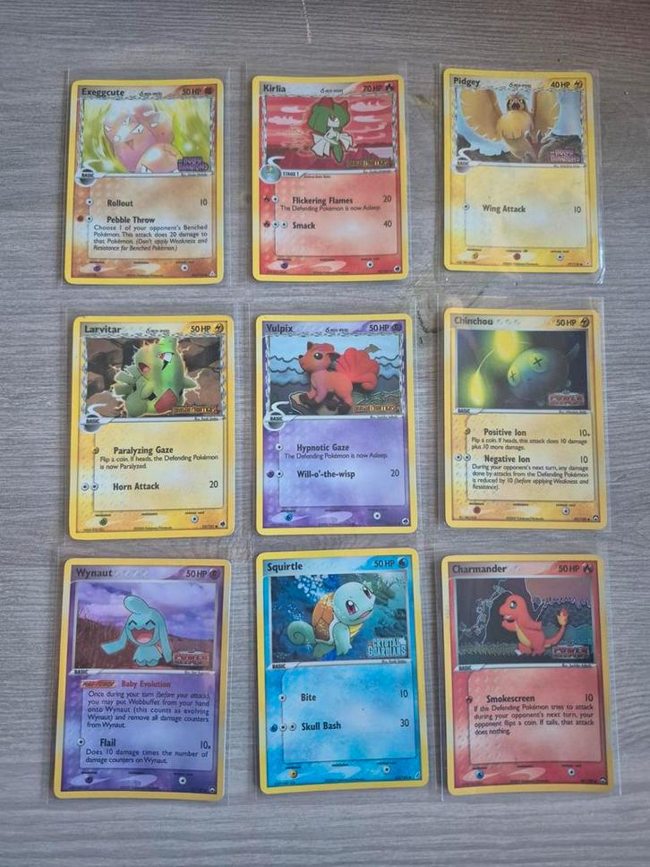 Pokémon Kaarten Set. stamped holo! Oa squirtle en charmander, Hobby en Vrije tijd, Verzamelkaartspellen | Pokémon, Gebruikt, Losse kaart