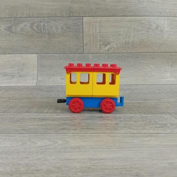 duplo wagon voor achter de trein locomotief beschikbaar voor biedingen