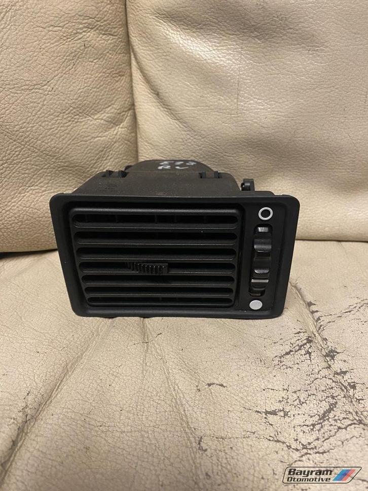 Bmw E28 luchtrooster rechts dashboard ventilatie 5-serie, Auto-onderdelen, Dashboard en Schakelaars, BMW, Gebruikt, Ophalen of Verzenden