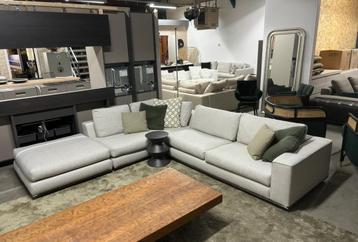 Minotti Hamilton modulaire hoekbank stof G Greige Showmodel beschikbaar voor biedingen