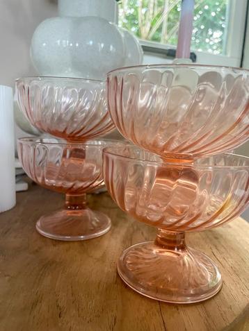 Vintage Rosaline Swirl Glazen 6x beschikbaar voor biedingen
