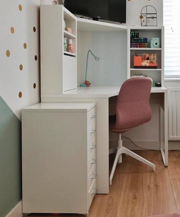 Hoek Bureau Ikea Micke beschikbaar voor biedingen