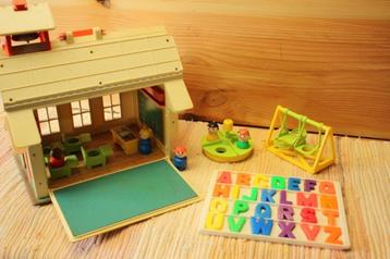 Vintage fisher price school beschikbaar voor biedingen