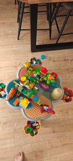 Duplo dino met tafel en stoel, Kinderen en Baby's, Speelgoed | Duplo en Lego, Ophalen, Zo goed als nieuw