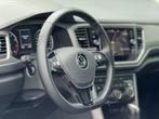 Volkswagen T-Roc 1.5 TSI Style | Pano | LED | Stoelverwarmin, Auto's, Stof, 4 cilinders, 150 pk, Zwart