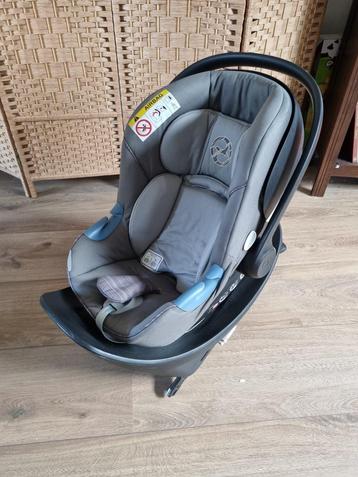 Cybex Anton M I-Size autostoel + Inlay en ISOFIX-base beschikbaar voor biedingen