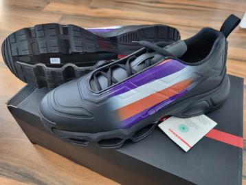 Prada Collision Cross sneaker 42 nieuw Blockbuster LV Gucci  beschikbaar voor biedingen