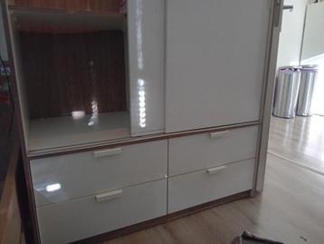 Ikea kledingkast 
