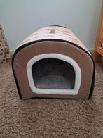 Honden of poezenhuisje in de kleur beige/bruin. Nieuw, Ophalen, Nieuw