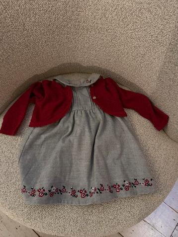 Mooi grijs jurkje met rood vestje meisje maat 74 beschikbaar voor biedingen