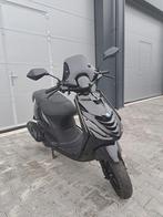 Piaggio Zip 4T Scooter Glans Zwart FULL OPTION 45km/u (BROM), Maximaal 45 km/u, N.V.T., Zip, Zo goed als nieuw