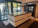 Showroom keuken, Huis en Inrichting, Keuken | Complete keukens, Wit, Overige typen, Ophalen of Verzenden, Met kookeiland