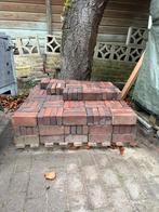 Waaltjes 2,1m2 voor €50,-, Ophalen, Zo goed als nieuw, Beton, Klinkers