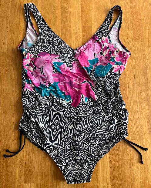 Sapph Badpak Mamia Bathingsuit tie up curvy Multi color 46, Kleding | Dames, Badmode en Zwemkleding, Zo goed als nieuw, Badpak