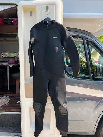 OLAIAN Decathlon men’s 4/3 Medium wetsuit Heren beschikbaar voor biedingen