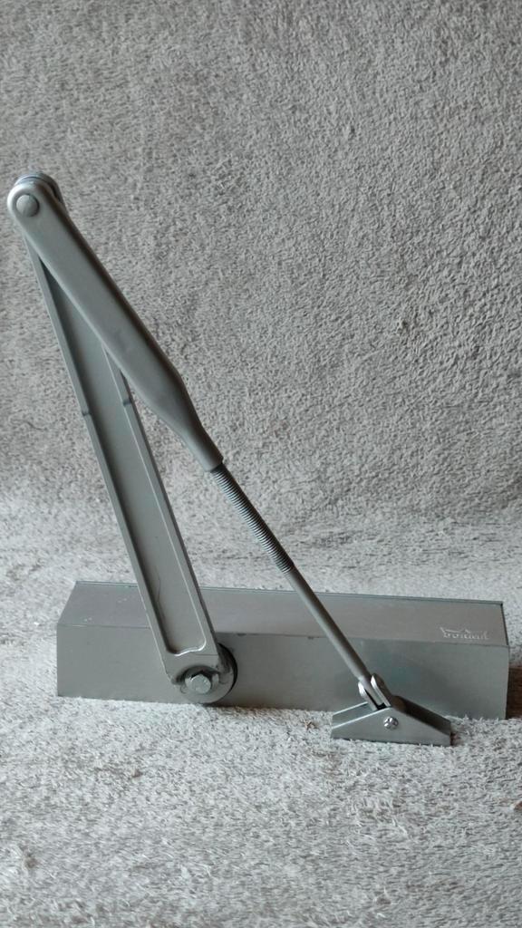 DORMA TS73V deurdranger, deursluiter, Doe-het-zelf en Verbouw, Hang- en Sluitwerk, Zo goed als nieuw, Overige typen, Ophalen of Verzenden