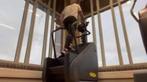 Technogym Climb LIVE stairclimber traploper in nieuwstaat, Sport en Fitness, Fitnessmaterialen, Overige typen, Rug, Zo goed als nieuw