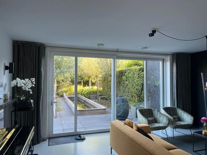 Gordijnen, Huis en Inrichting, Stoffering | Gordijnen en Lamellen, Zo goed als nieuw, 200 cm of meer, 200 cm of meer, Grijs, Ophalen
