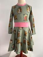 Jurkje met cirkelrok giraffe/poes/kaketoe  maat 104/110, Meisje, Geen, Nieuw, Ophalen of Verzenden