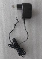 AC/DC Adapter / Oplader. Output: 6V-DC, 150 mA, 0.9 VA., Ophalen of Verzenden, Zo goed als nieuw