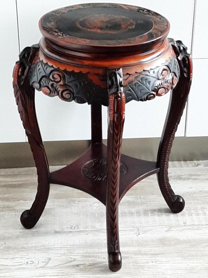 Tafel/Bijzettafel - Prachtige Handsnijwerken- Draak, Antiek en Kunst, Antiek | Meubels | Tafels, Ophalen of Verzenden