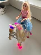 Barbie met paard (met licht en geluid!), Ophalen, Zo goed als nieuw, Meisje