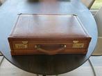 Luxe bruinlederen attachekoffer, Ophalen, 40 tot 60 cm, 30 cm of meer, Gebruikt
