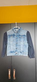 Name It spijkerjasje met sweatmouwen - Maat 122 (7 jaar), Kinderen en Baby's, Kinderkleding | Maat 122, Ophalen, Zo goed als nieuw