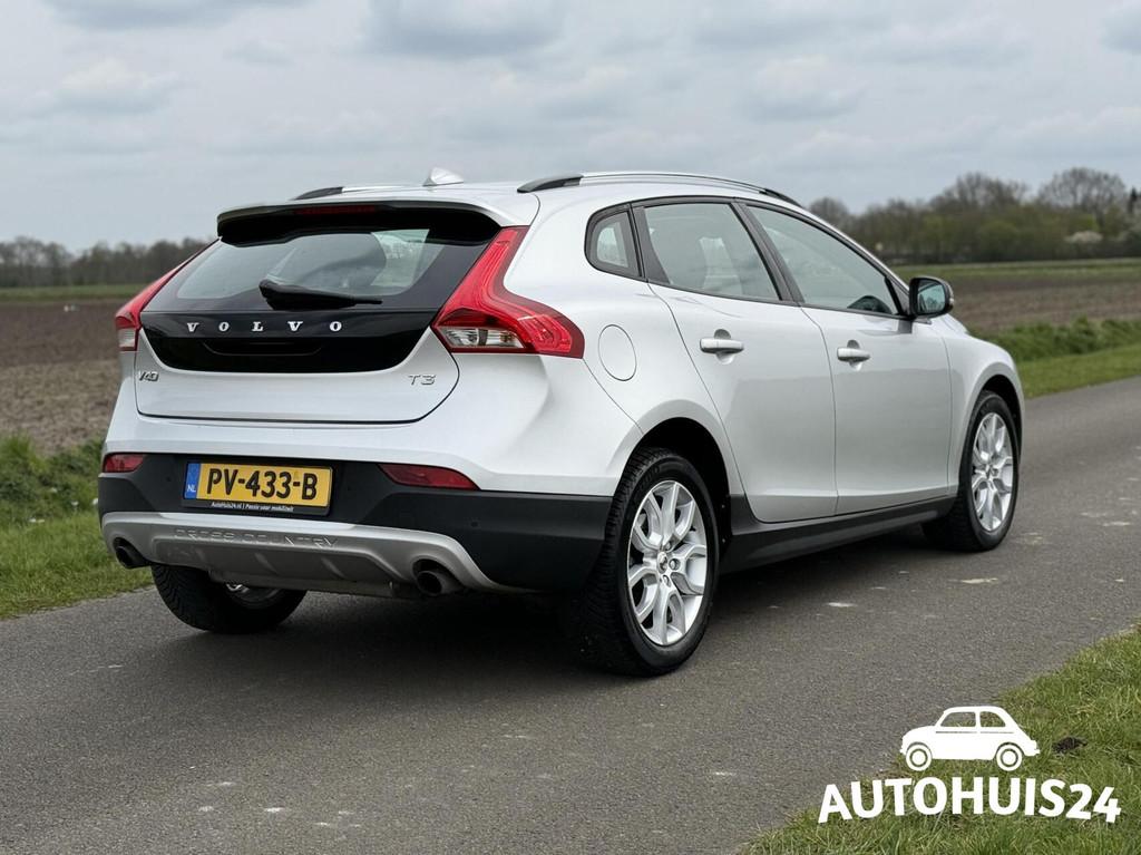 Volvo V40 Cross Country 1.5 T3 Nordic+ 2017 LED NAVI PDC STO, Auto's, Volvo, Stof, 700 kg, Origineel Nederlands, Bedrijf