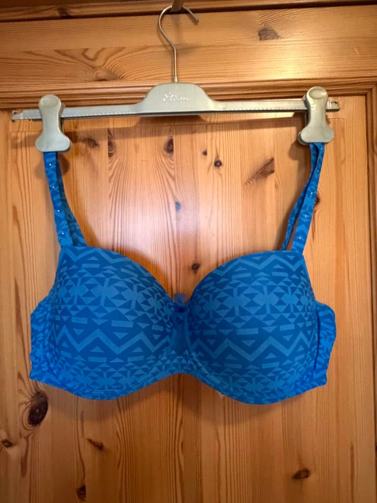 Bh blauw prima donna 85 d lengte 77 twee haakjes, Kleding | Dames, Ondergoed en Lingerie, Ophalen of Verzenden, Blauw, BH