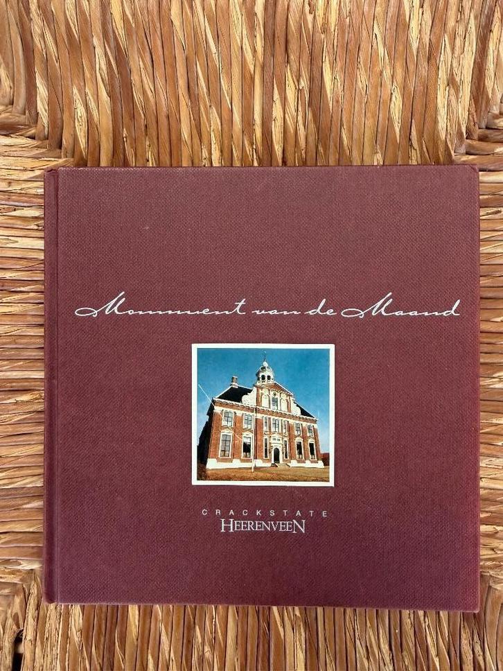 Monument van de Maand - Crackstate Heerenveen, Boeken, Geschiedenis | Stad en Regio, Gelezen, 20e eeuw of later, Ophalen of Verzenden