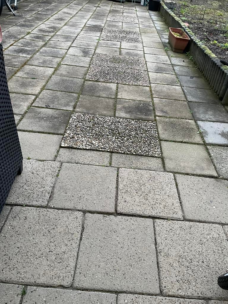 Gratis tegels ophalen Reuver, Tuin en Terras, Gebruikt, Ophalen of Verzenden, 10 m² of meer, Beton