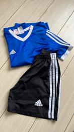 152 158 sport set voetbal blauw zwart broek adidas, Ophalen of Verzenden, Zo goed als nieuw, Jongen of Meisje, Sport- of Zwemkleding