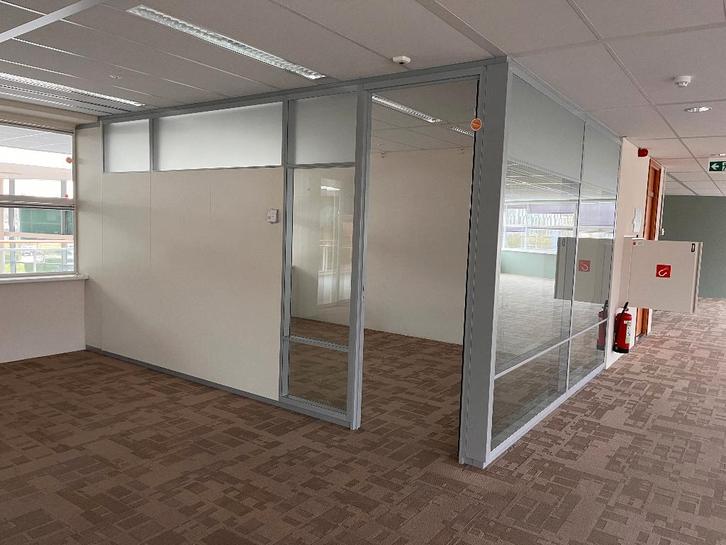 Cassettewand systeemwand ca. 100 m¹ ter demontage aangeboden, Doe-het-zelf en Verbouw, Glas en Ramen, Gebruikt, Gevelraam of Ruit