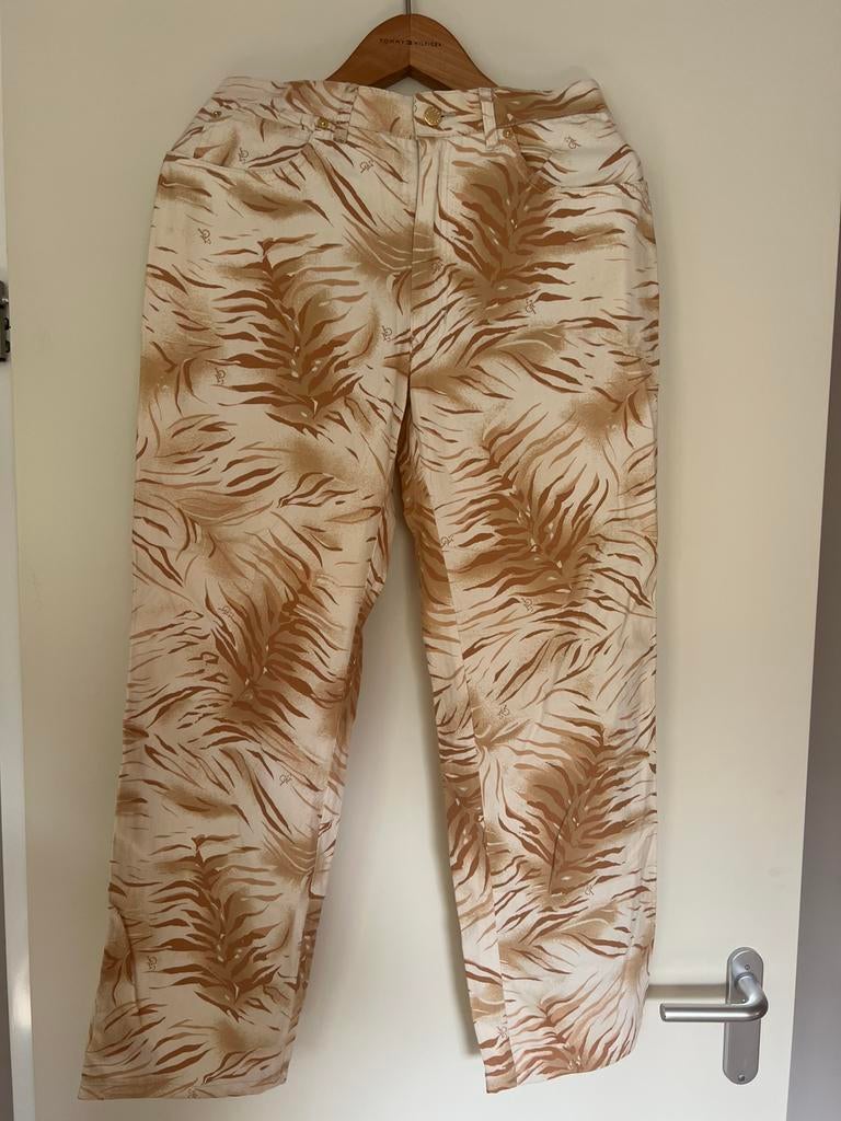 Roccobarocco mooie broek/ maat 40, Kleding | Dames, Broeken en Pantalons, Maat 38/40 (M), Verzenden, Beige, Zo goed als nieuw