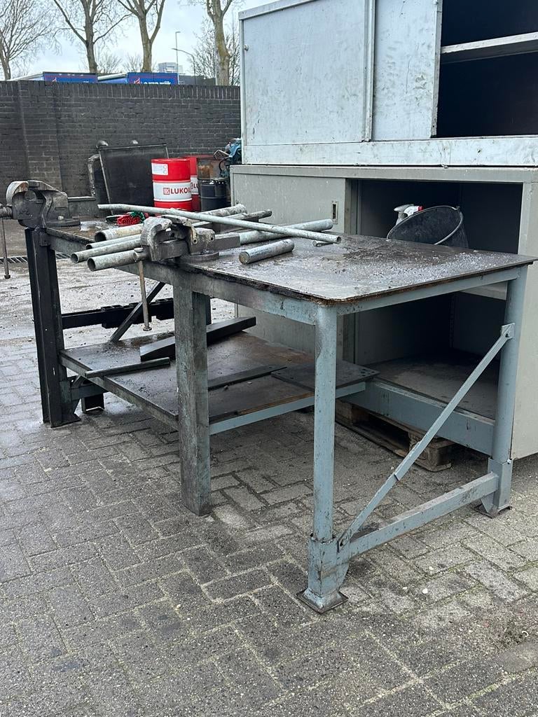 Zware werkbank met stalen werkblad, Ophalen, Zo goed als nieuw, 170 cm of meer