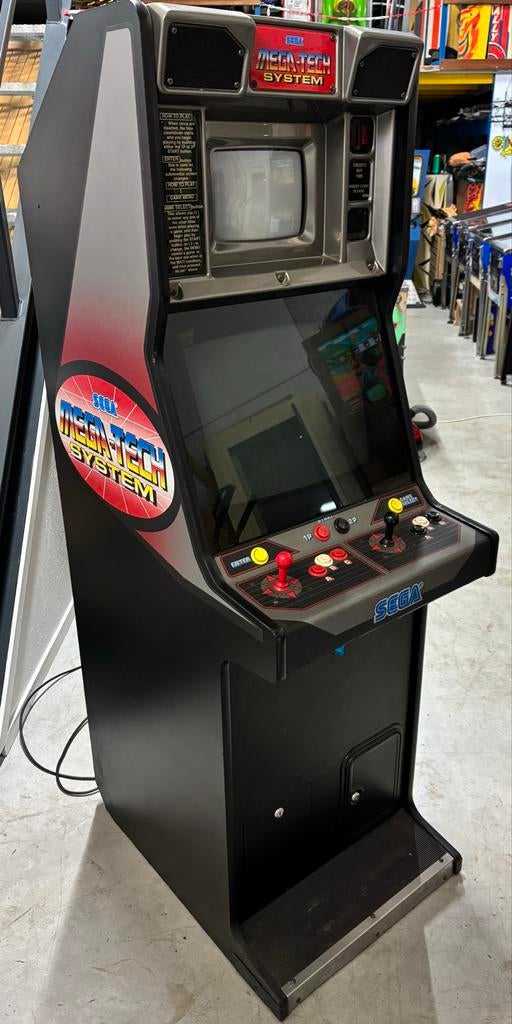 Sega Mega-Tech System Arcadekast  incl 35 spellen, Ophalen, Gebruikt
