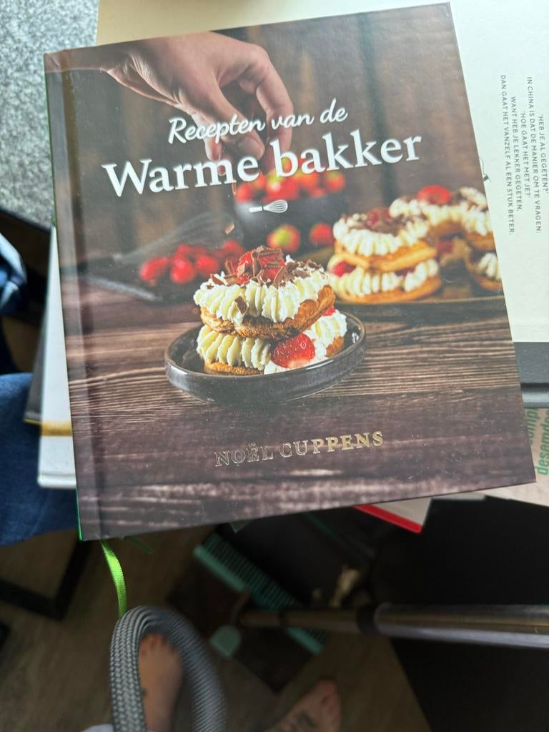 Recepten van de Warme Bakker - Noël Cuppens, Ophalen of Verzenden, Zo goed als nieuw, Nederland en België, Taart, Gebak en Desserts