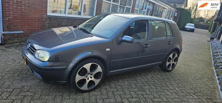 Volkswagen Golf 1.8-5V Turbo GTI, Auto's, Volkswagen, Bedrijf, Te koop, Golf, ABS, Airbags, Alarm, Boordcomputer, Centrale vergrendeling