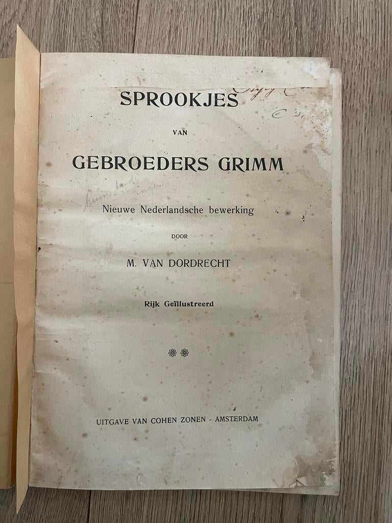 Sprookjes van Gebroeders Grimm, Ophalen of Verzenden, Gelezen