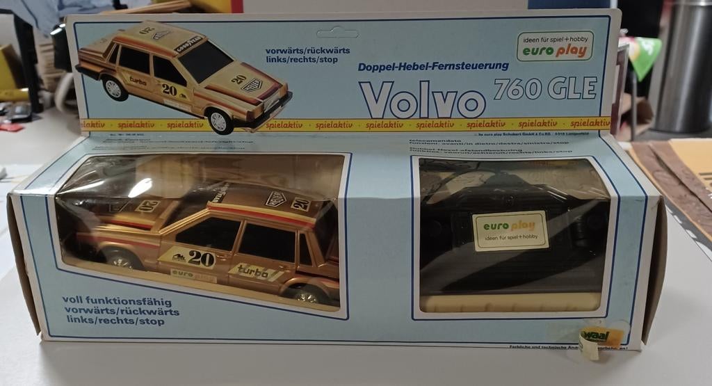 Unieke splinternieuwe Volvo 760GLE met afstandbesturing.M B, Ophalen of Verzenden, Nieuw, Auto, Overige merken
